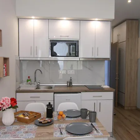 Deluxe A Apartment Lákones