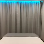 Deluxe A *