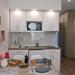 Deluxe A شقة Lákones